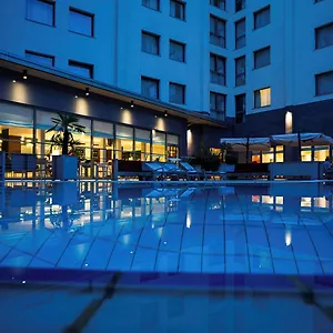 **** Hotel Novotel Milano Malpensa Aeroporto Italië