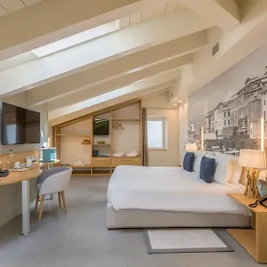 **** Hotel Avenue Italië